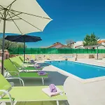 Beautiful In Vakantiehuis Vodnjan