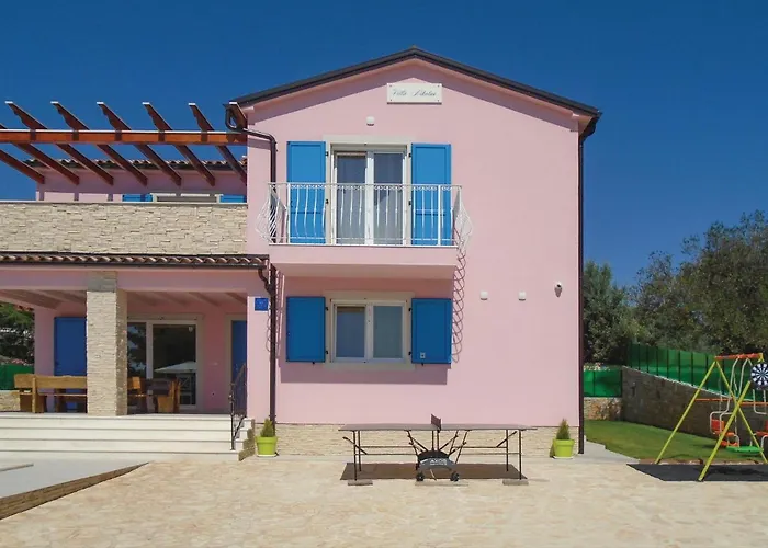 Beautiful In With Kitchen 펜션 *