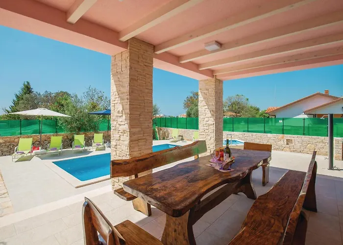 Hébergement de vacances Beautiful In With Kitchen *